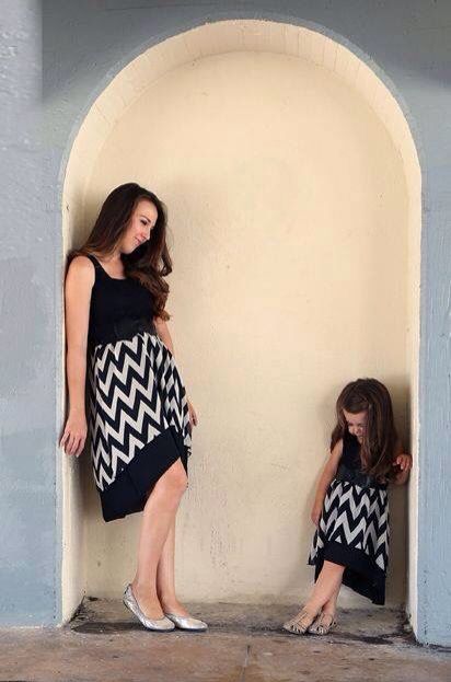 Black Mother Daughter Photoshoot Outfit Ideas