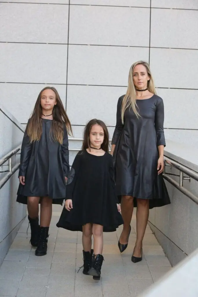 Black Mother Daughter Photoshoot Outfit Ideas