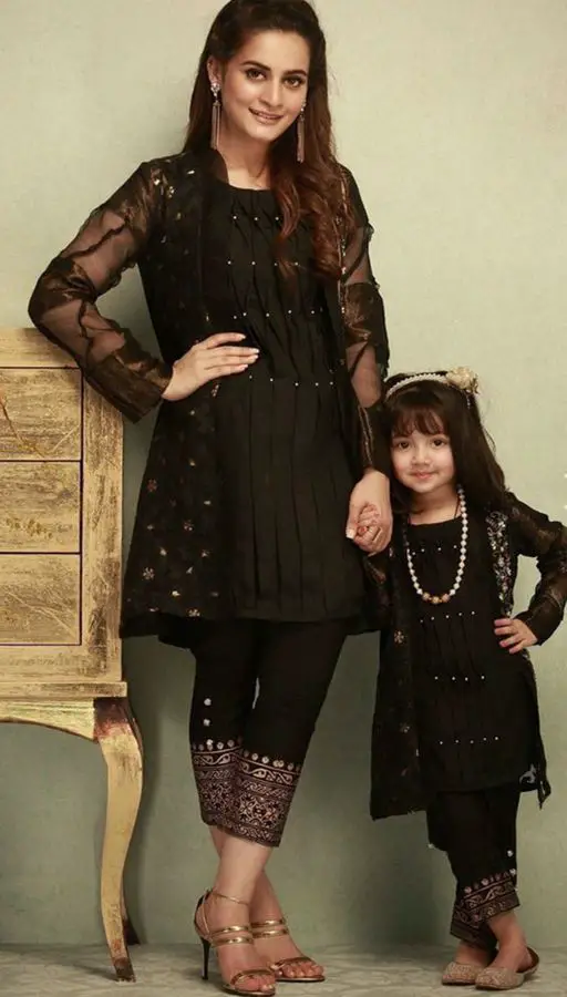 Black Mother Daughter Photoshoot Outfit Ideas