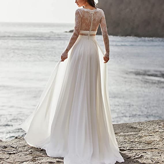 Pros and Cons of Buying a Wedding Dress Online